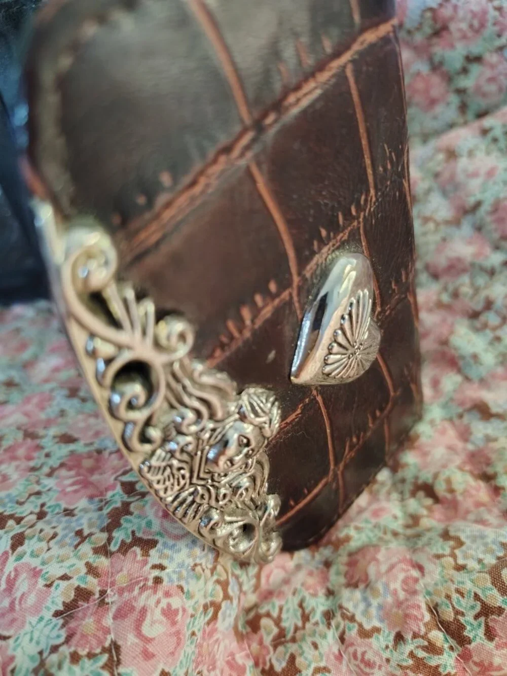 Vintage women's bifold wallet Silver Angel Heart